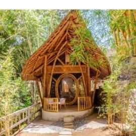 EcoBamboohouse salacca、マンギスのホテル
