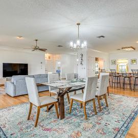Waterfront Home w/ Boat Dock in Lake Placid!, hotel in Lake Placid