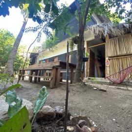 Casa de las brujas hostal, hotel v destinácii Zipolite