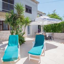 Apartments Veve - One Bedroom Apartment with Terrace Sea View Nensi ST