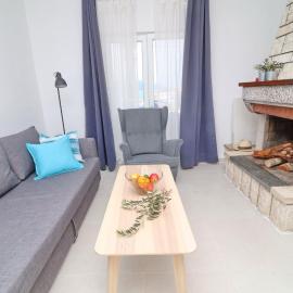 Holiday Home Rosemary-Three Bedroom Holiday Home with Terrace and Partial Sea View, hotel v destinaci Klek