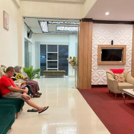 Hotel Cendana Palu, hotel u gradu Palu