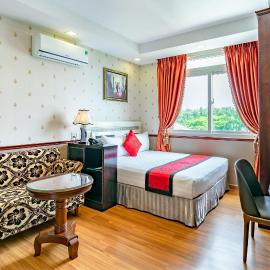 Collection O Emerald Luxury Apartment - Near SECC: Ho Chi Minh Kenti şehrinde bir otel
