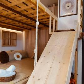 El Nissi Staycation, The Play Cabin, Beside Enchanted Kingdom