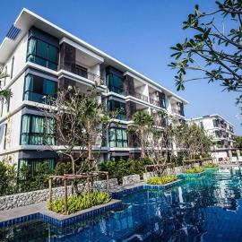 The Title Beach Front, hotel in Rawai Beach