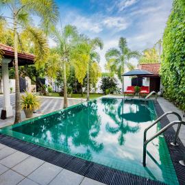 ThiThi's Palace Mirissa، فندق في ميريسا