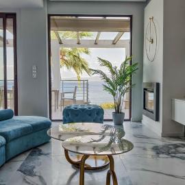 Agnanti villa Seafront with Pool