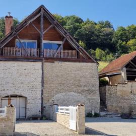 Chambres d'Hôtes Chez Jean, hôtel à Spoy