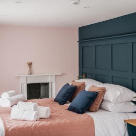 The Heathcock Boutique Hotel - Room 3, hotel Cardiffban