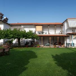 Marilena Apartments Anastasiou, hotel in Velika