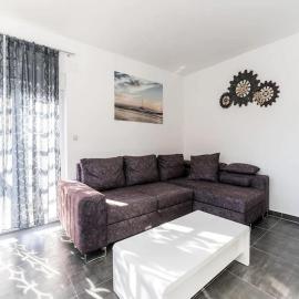 Villa Camellia - Two Bedroom Villa with swimming pool