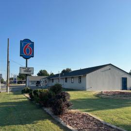 Motel 6 Ponca City, OK, hotel v destinácii Ponca City
