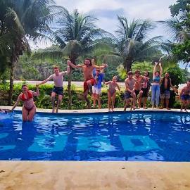 Lobo Hostel - Rurrenabaque, отель в городе Рурренабаке