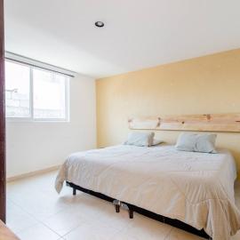 Habitación con Cama King Size en Puebla, Puebla, hotell i San Baltasar