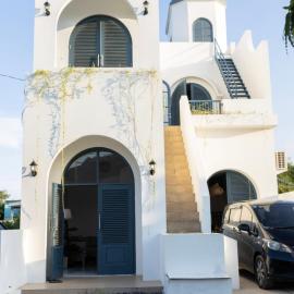 BlueDomeHouse Cirebon، فندق في Kanggraksan