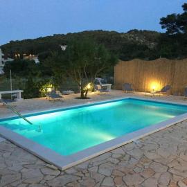 Apartments Kalajzic- Two Bedroom Apartment with Terrace A4 ST, hotel en Pučišća
