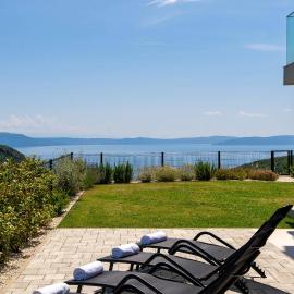 Premium apartment Sunshine with a sea view