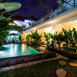 Mahayana Guest House, hotel em Munggu