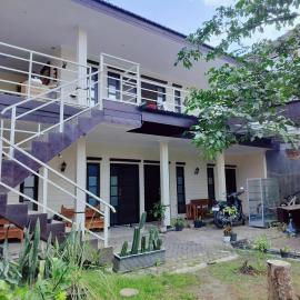Karjo Homestay syariah, hotel di Ngadipuro