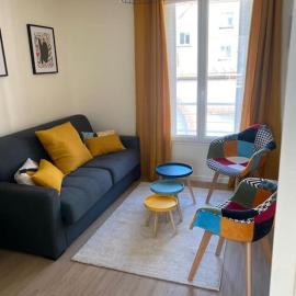 Charming Apartment Gacé I 4P, hotel v destinácii Gacé