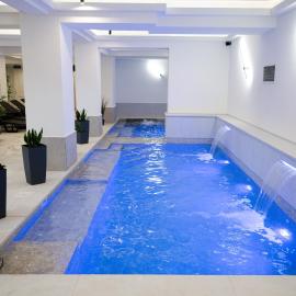 Vila Ursul Negru, готель у місті Совата