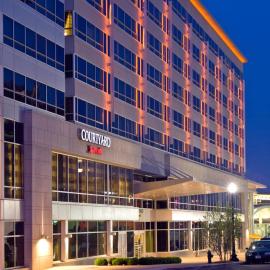 Courtyard Washington, DC/U.S. Capitol: Washington'da bir otel