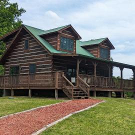 Hot Tub & River Views: 'Doolittle Mountain Cabin', hotel a Marshall