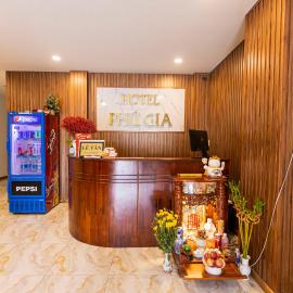 Phú Gia Hotel 1609 Huỳnh Tấn Phát, מלון בהו צ'י מין סיטי
