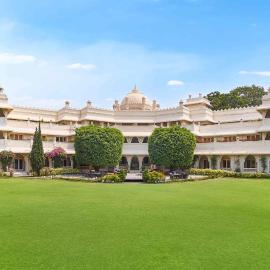 Gateway Aurangabad - Chhatrapati Sambhaji Nagar、アウランガーバードのホテル