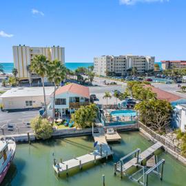 Sand Vista Vacation Hotel, hotel in St. Pete Beach