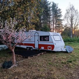 Santa's winter Caravan-Kabe Royal, hotel v destinaci Rovaniemi