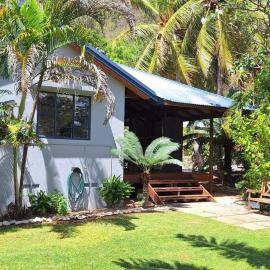 Coconut Cottage Christmas Island, hotel in Flying Fish Cove