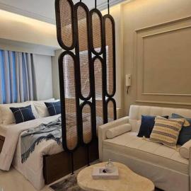 Luxury condo near Ayala 200mbps WiFi, hotel en Tabok