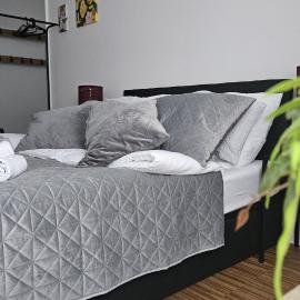 80 m2 moderne und zentrale Wohnung in Hannover mit eigenem Parkplatz, hotel di Hannover
