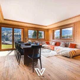 Chalet Prestige Hélios 12 guests, Hotel in Megève