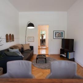 Charmante Altbauwohnung am Rhein