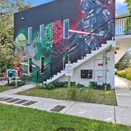 Atrium Star Wars-themed Design District, hotel a Miami