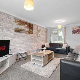 A Charming 3 Bed home next to NEC and Birmingham International Airport