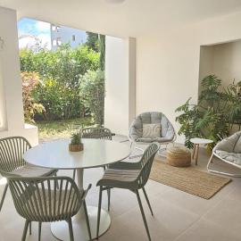 Crystal Luxury Holidays, El Palm Mar in Tenerife South, hotel in Palm-Mar