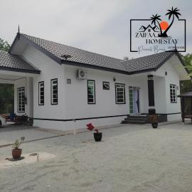 Zaifaa Homestay Pantai Penarik 4 Bilik,2 Bilik Air Dekat Jeti Ke Pulau Redang, hotel in Kampong Ru Sepuloh