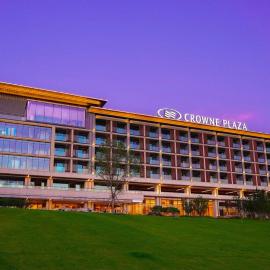 Crowne Plaza Zunhua Hot Spring Town by IHG, Hotel in Zunhua