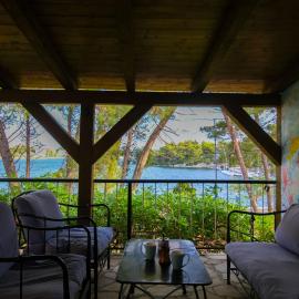 Studio Apartment Seaside 4 stars, hotel u gradu Baćina