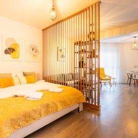 AVENUE of MARA ApArt Hotel - ULTRACENTRAL Studio DeLuxe with Free Underground Parking, hotell i Timişoara