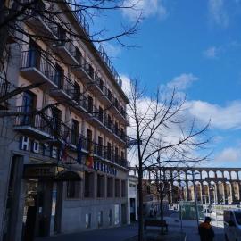 Hotel ELE Acueducto, ξενοδοχείο στη Σεγκόβια