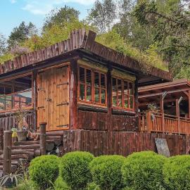 Gorgeous Home In Førde, хотел в Форде