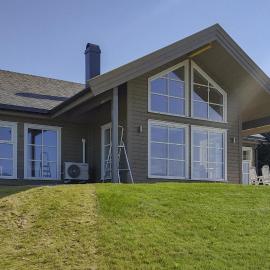 4 Bedroom Nice Home In Hildre，Hildre的飯店