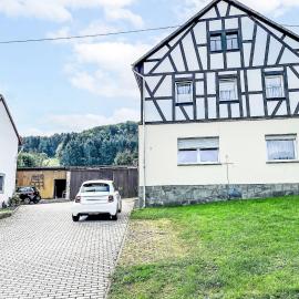 Holiday Home Ferienhaus Renata nahe Nürburgring by Interhome