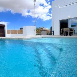 Elegante villa en san fulgencio
