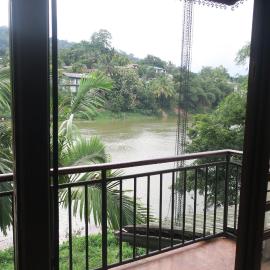 Riverview Kandy, hotel in Sirimalwatta