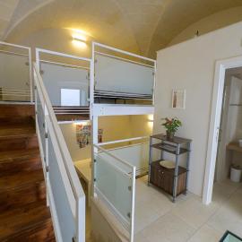 Bbatà, hotel u gradu Grotalje